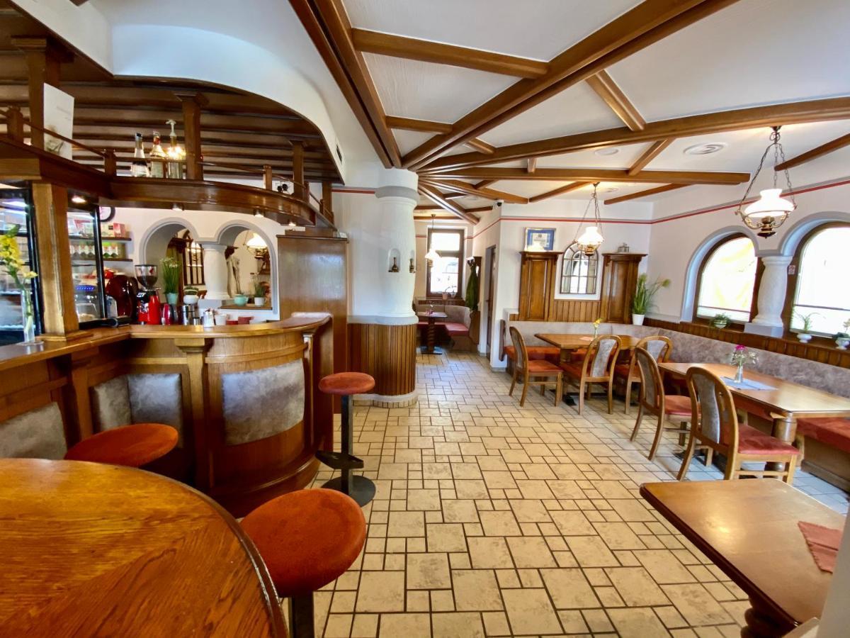 Café Pension Pöchhacker Gresten Extérieur photo